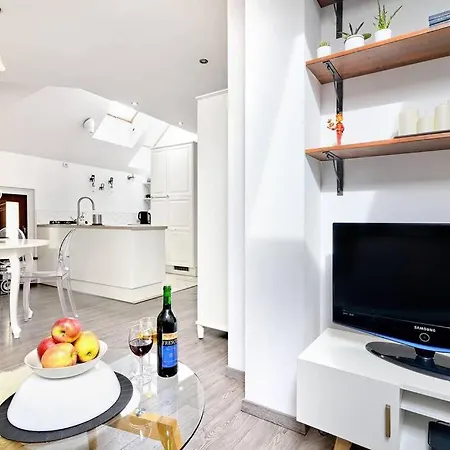 Ewm Super Attic - 2-rooms - Old Town