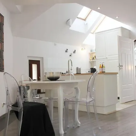 Ewm Super Attic - 2-rooms - Old Town * Cracovie