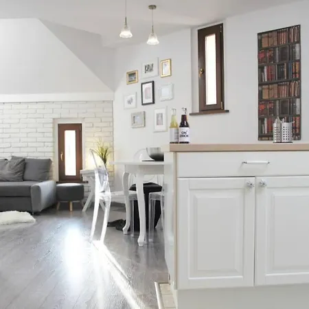 Ewm Super Attic - 2-rooms - Old Town
