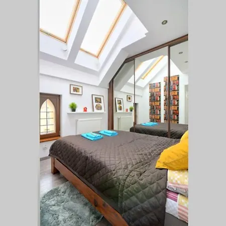 Apartment Ewm Super Attic - 2-rooms - Old Town Krakau